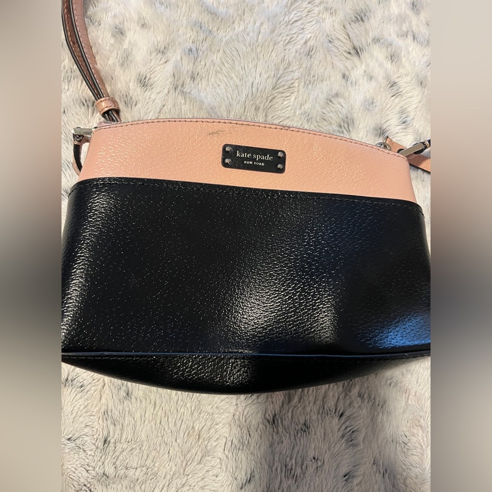 Kate Spade Crossbody - Picture 8 of 9